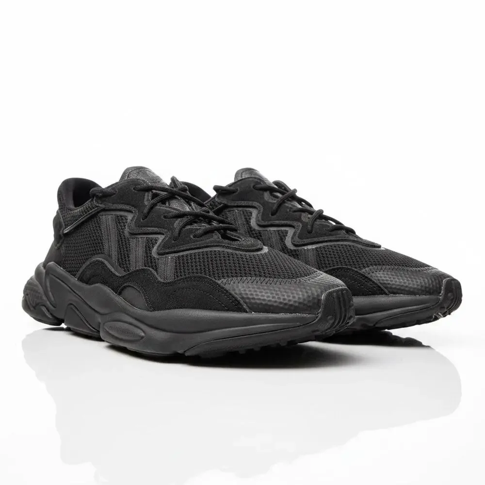 Adidas Ozweego Running Shoes Black Carbon Sneakers Men's Size 12 EE6999 yeezy